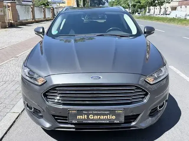Gebraucht Ford Mondeo Titanium 150 PS (110 kW) 2017 Grau Kombi