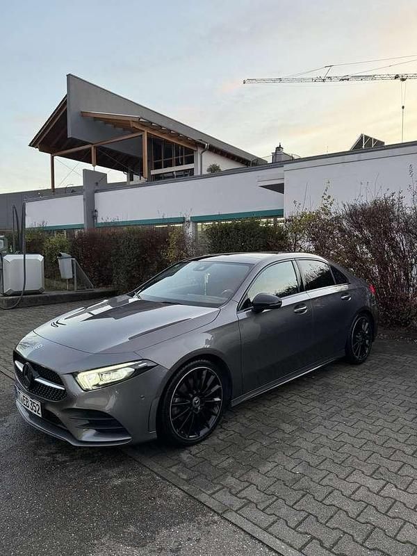 Gebraucht Mercedes A220 AMG line 190 PS (139 kW) 2021 Limousine