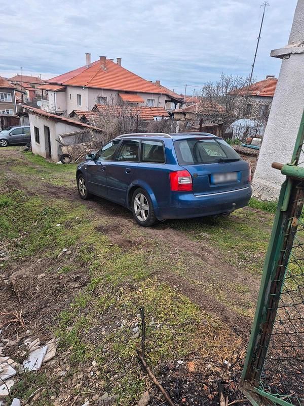 Gebraucht Audi A4 131 PS (96 kW) 2004 Blau Kombi
