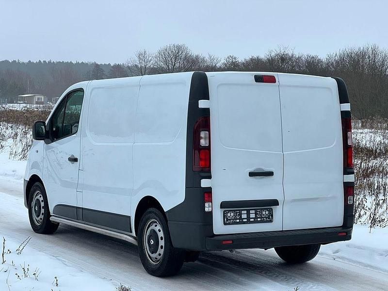 Gebraucht Renault Trafic Komfort 120 PS (88 kW) 2020 Weiß Van / Kleinbus