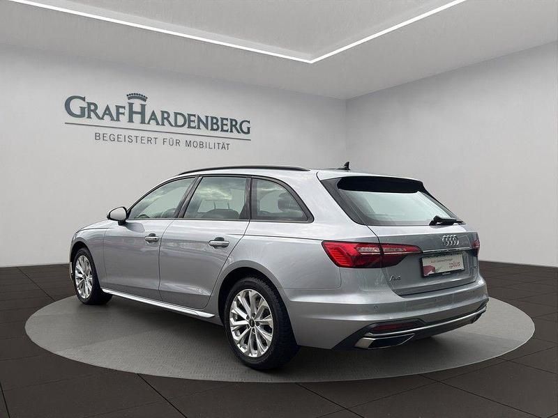 Gebraucht Audi A4 Advanced Plus 163 PS (119 kW) 2023 Silber Kombi