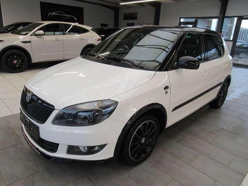Weiß Gebraucht 2013 Skoda Fabia Monte Carlo Limousine | 4.900 € (Fairer Preis) - Bild 1/4