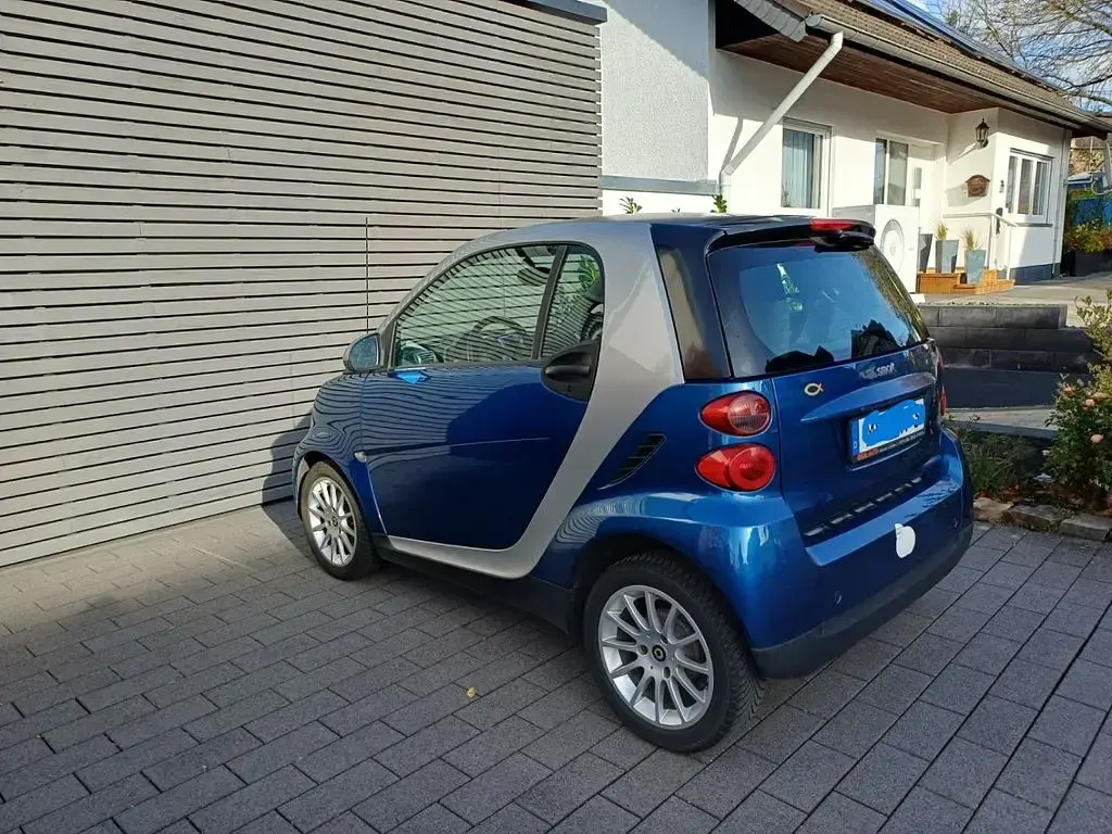 Gebraucht Smart ForTwo Coupé 71 PS (52 kW) 2008 Blau Coupé