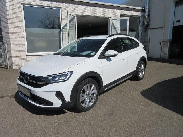 Pure white Gebraucht 2023 VW Taigo Life SUV | 19.988 € (Guter Preis) - Bild 1/4