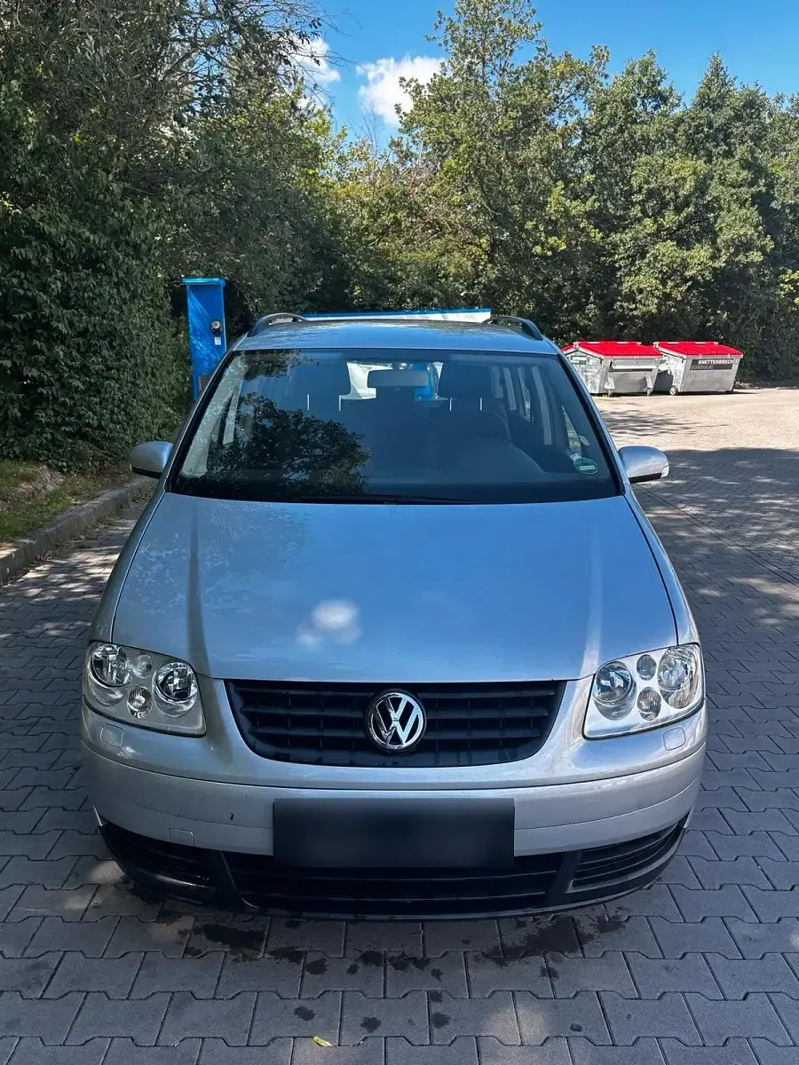 Gebraucht VW Touran 116 PS (85 kW) 2004 Silber Van / Kleinbus