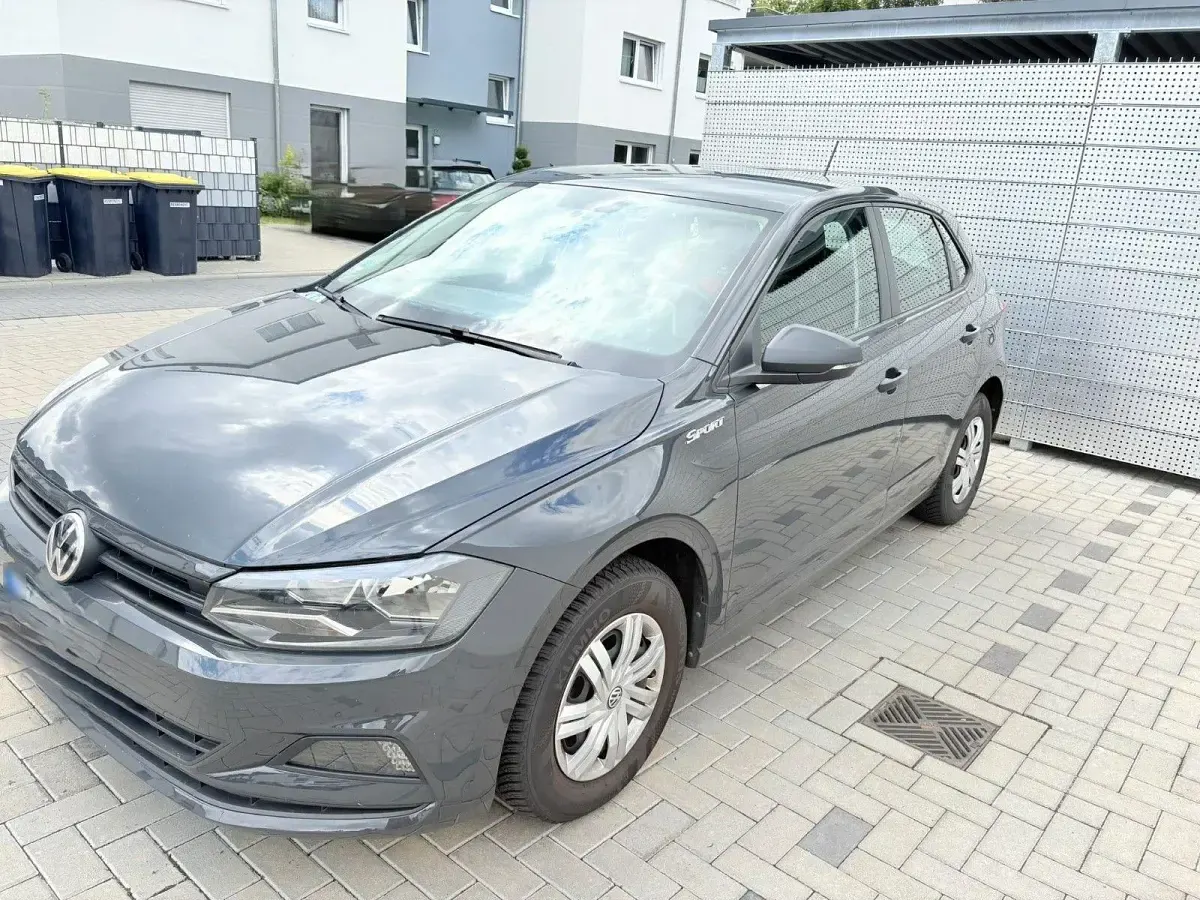 Usata VW Polo Trendline 65 CV (47 kW) 2019 Grigio Utilitaria