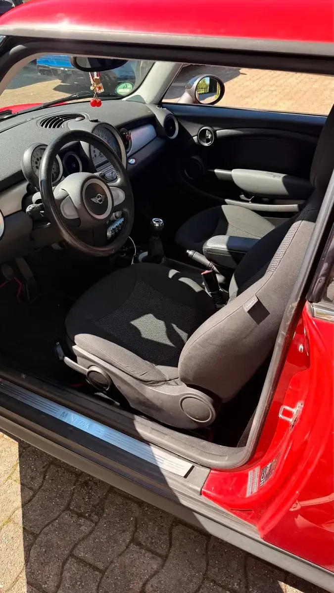 Gebraucht Mini ONE 95 PS (69 kW) 2007 Rot Kleinwagen