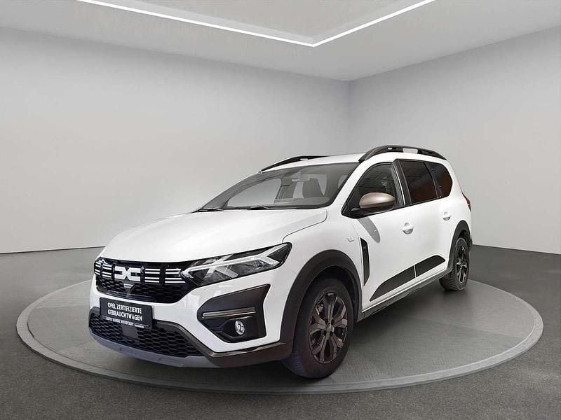 Weiß Gebraucht 2023 Dacia Jogger Extreme Van / Kleinbus | 19.470 € (Fairer Preis) - Bild 1/4