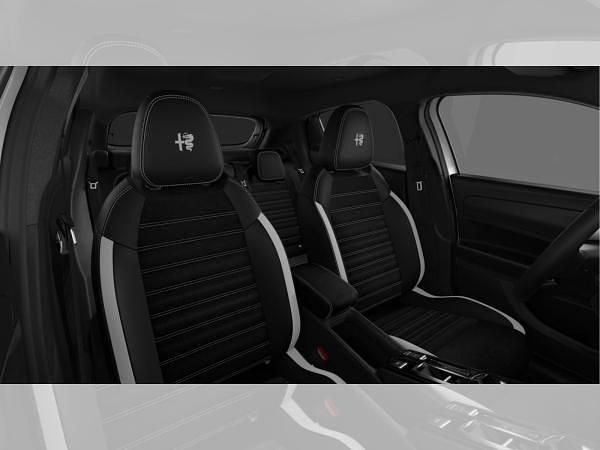 Neu Alfa Romeo GT Junior Edizione Speciale 145 PS (106 kW) 2026 Weiß SUV