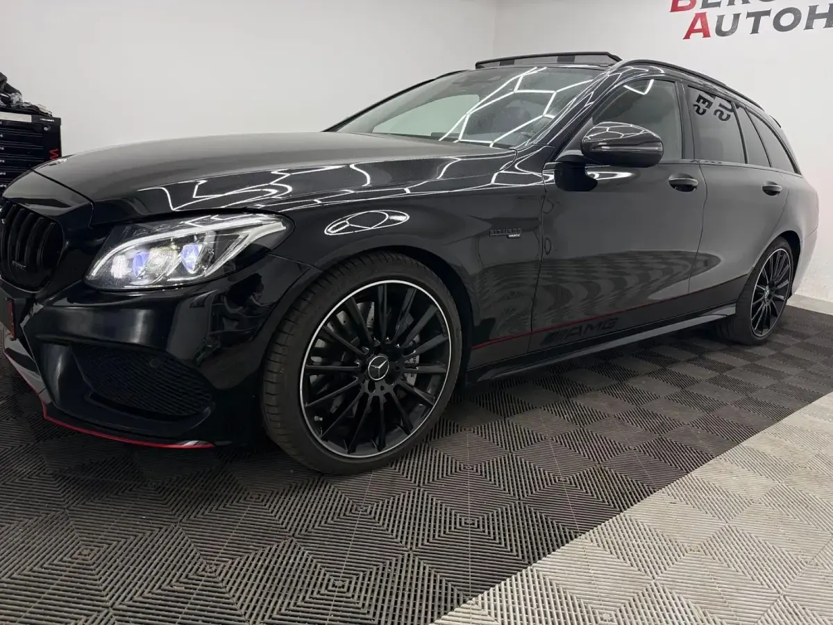 Gebraucht Mercedes C43 AMG AMG 367 PS (269 kW) 2017 Schwarz Kombi