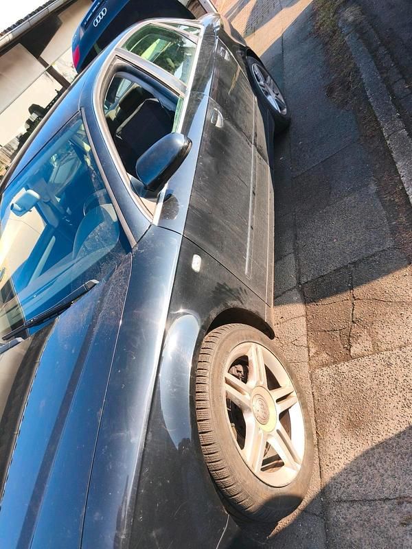 Gebraucht Audi A4 S-Line 163 PS (119 kW) 2006 Schwarz Limousine