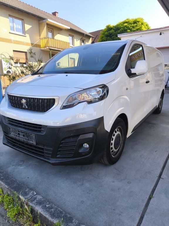 Weiß Gebraucht 2018 Peugeot Expert Van | 9.900 € (Guter Preis) - Bild 1/4