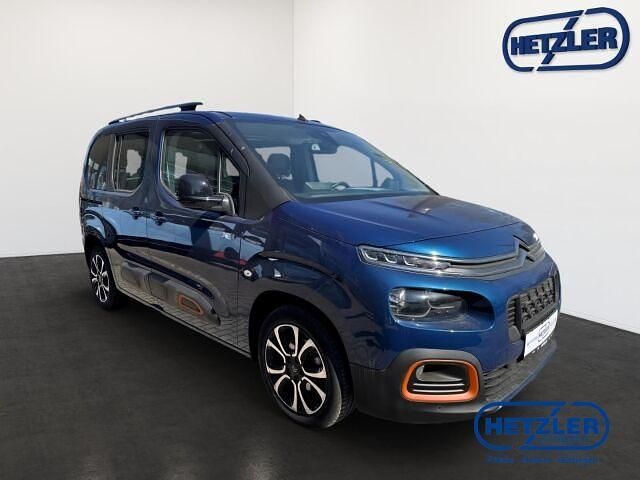 Gebraucht Citroën Berlingo Shine 110 PS (80 kW) 2019 Lackierung nachtblau/typ auss Van / Kleinbus