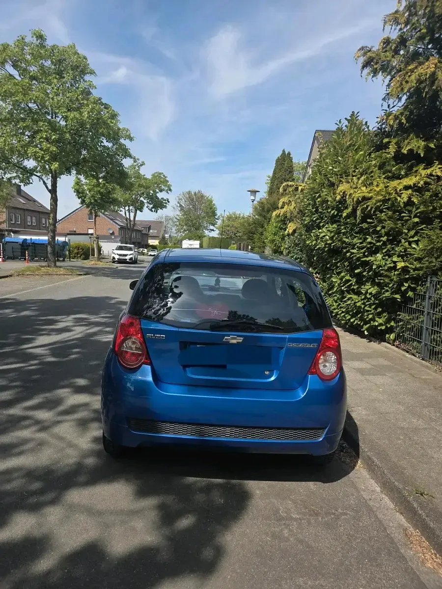 Gebraucht Chevrolet Aveo 84 PS (61 kW) 2008 Blau Kleinwagen