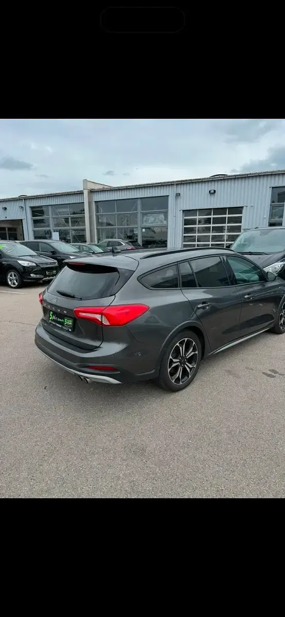 Gebraucht Ford Focus Active 150 PS (110 kW) 2021 Grau Kombi