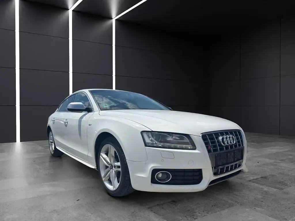 Gebraucht Audi S5 Sportback Sport 333 PS (244 kW) 2010 Weiß Kleinwagen