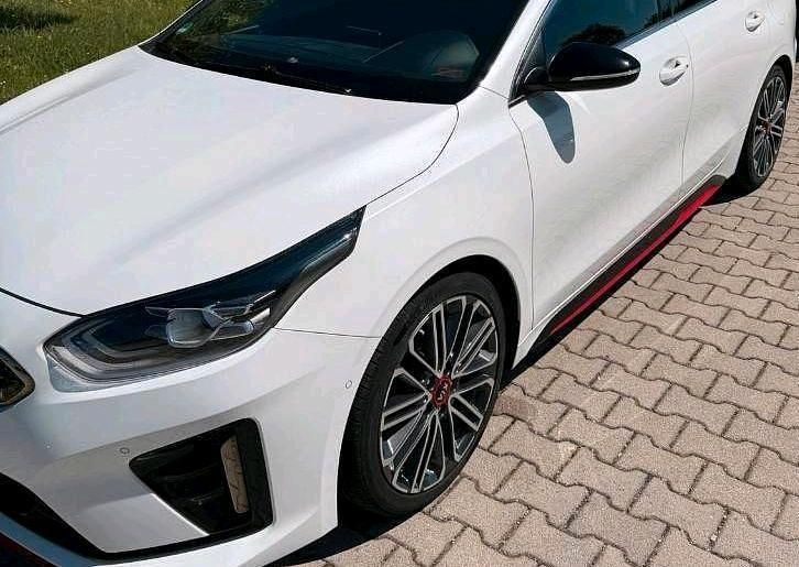 Gebraucht Kia ProCeed GT GT 204 PS (150 kW) 2019 Weiß Kleinwagen