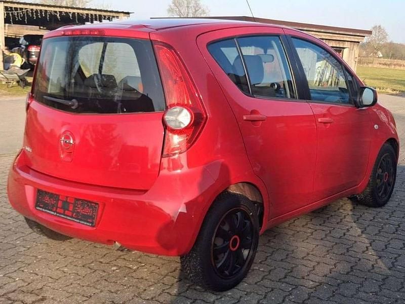 Gebraucht Opel Agila Edition 65 PS (47 kW) 2008 Rot Kleinwagen
