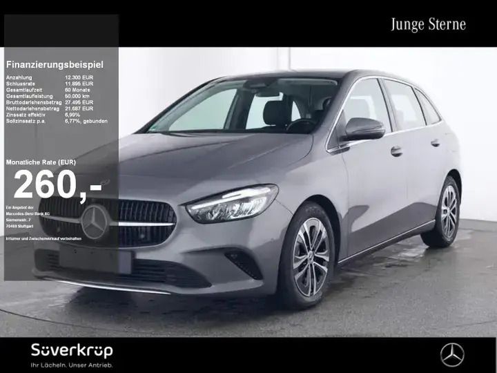 Unilack schwarz Gebraucht 2024 Mercedes C220 AMG | 41.900 € (Superpreis) - Bild 1/2