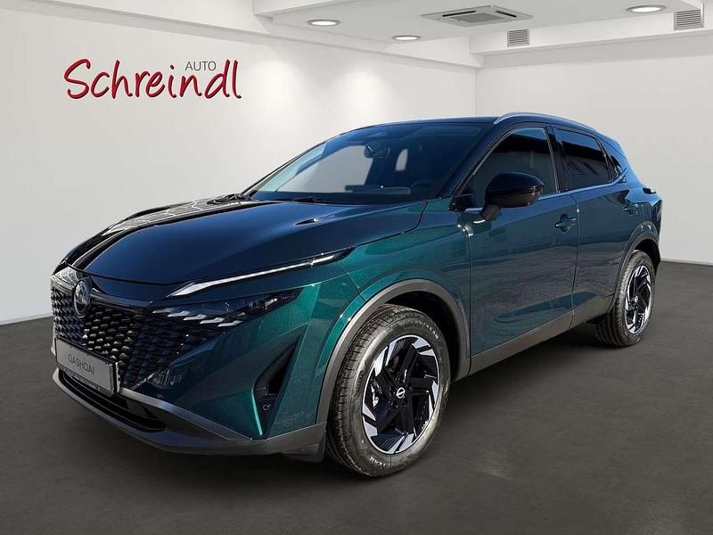 Deep ocean/black Neu 2025 Nissan Qashqai N-Connecta SUV | 40.480 € - Bild 1/4