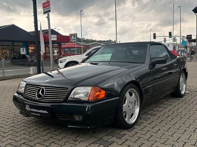 Grau Gebraucht 1991 Mercedes SL300 Cabrio | 12.990 € - Bild 1/4