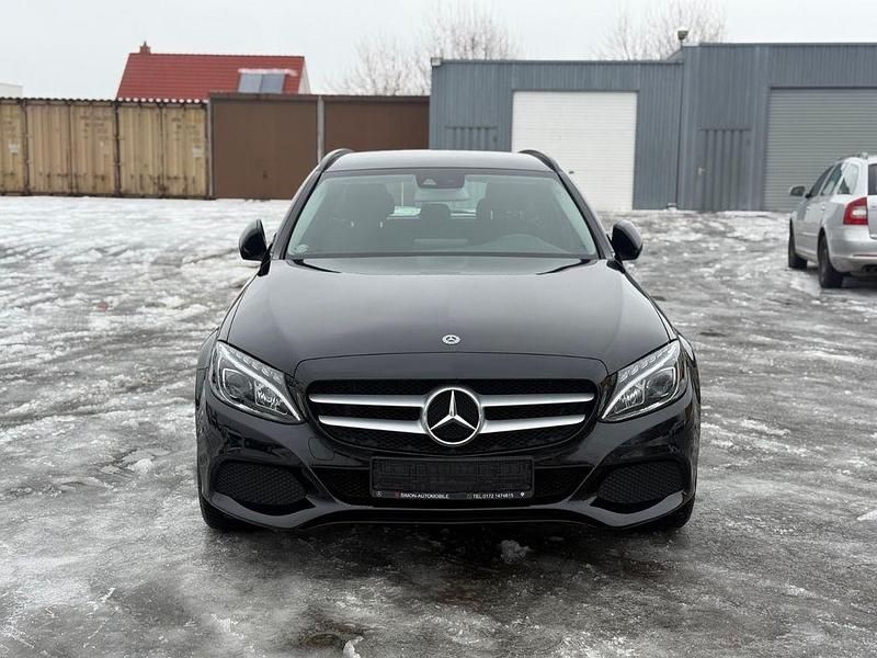 Gebraucht Mercedes C200 136 PS (100 kW) 2019 Schwarz Kombi