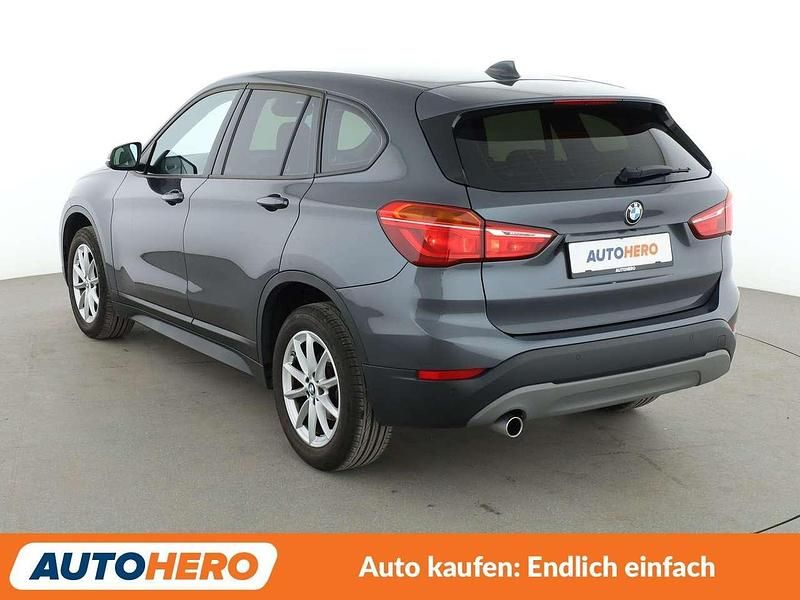 Gebraucht BMW X1 Advantage 140 PS (102 kW) 2019 Grau SUV