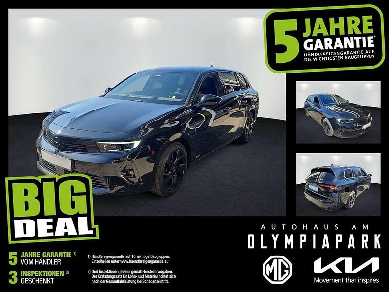 Gebraucht Opel Astra Ultimate 131 PS (96 kW) 2023 Diamant schwarz/karbon schwarz Kombi