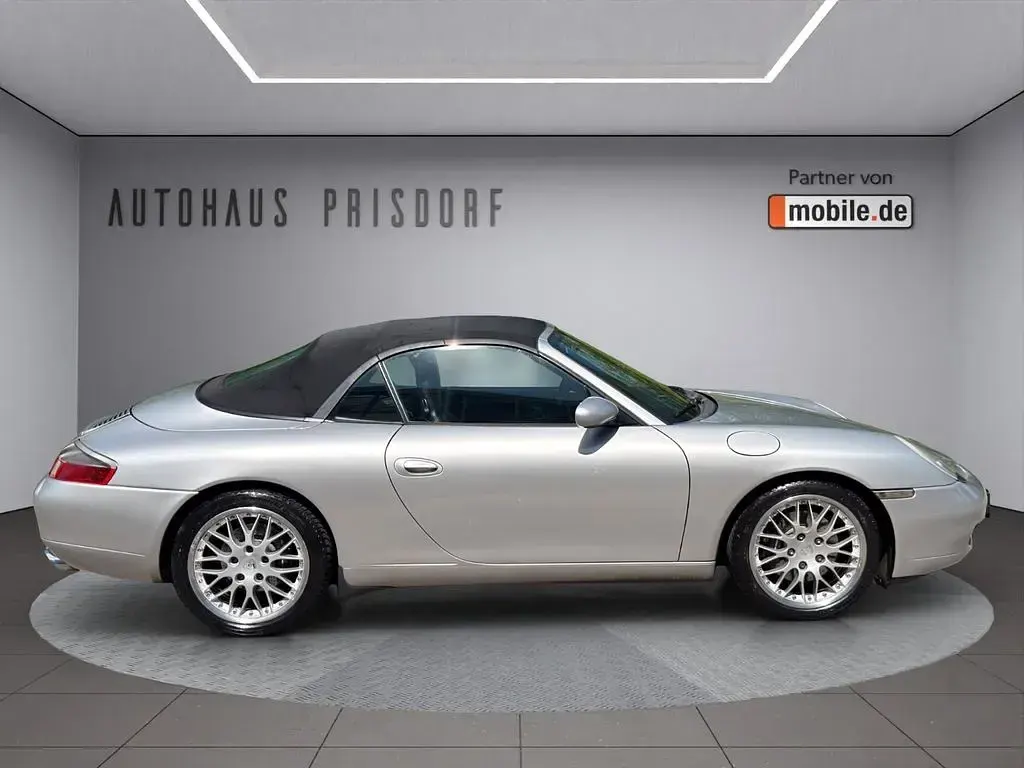 Gebraucht Porsche 911 Carrera Cabriolet 300 PS (220 kW) 2001 Silber Cabrio