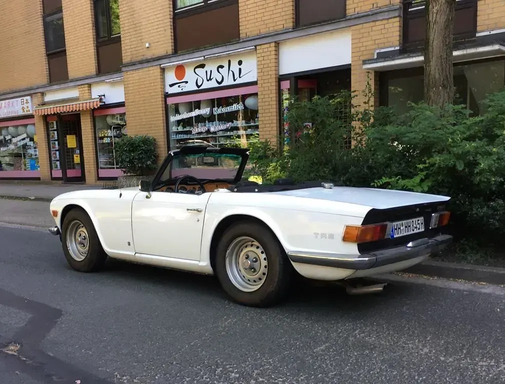 Gebraucht Triumph TR6 122 PS (89 kW) 1973 Weiß Cabrio