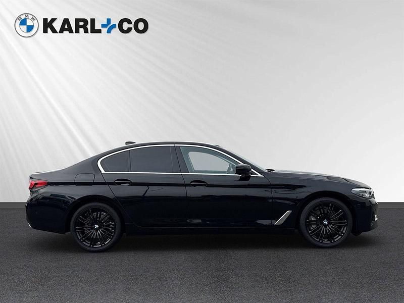 Gebraucht BMW 530 Sport Line 252 PS (185 kW) 2022 Schwarz Limousine