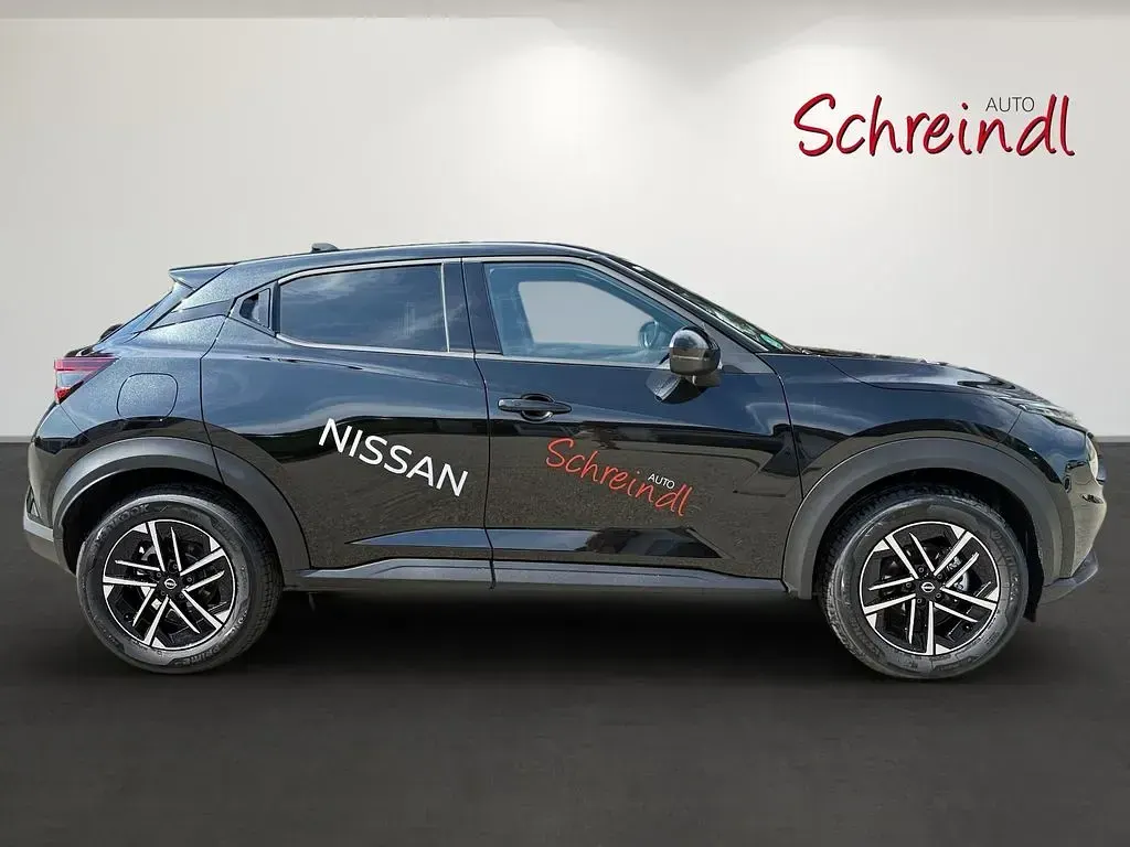 Neu Nissan Juke N-Connecta 114 PS (83 kW) 2026 Pearl black perleffekt SUV