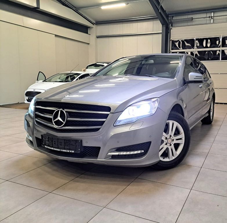 Silber Gebraucht 2011 Mercedes R350 Van / Kleinbus | 11.990 € (Fairer Preis) - Bild 1/4