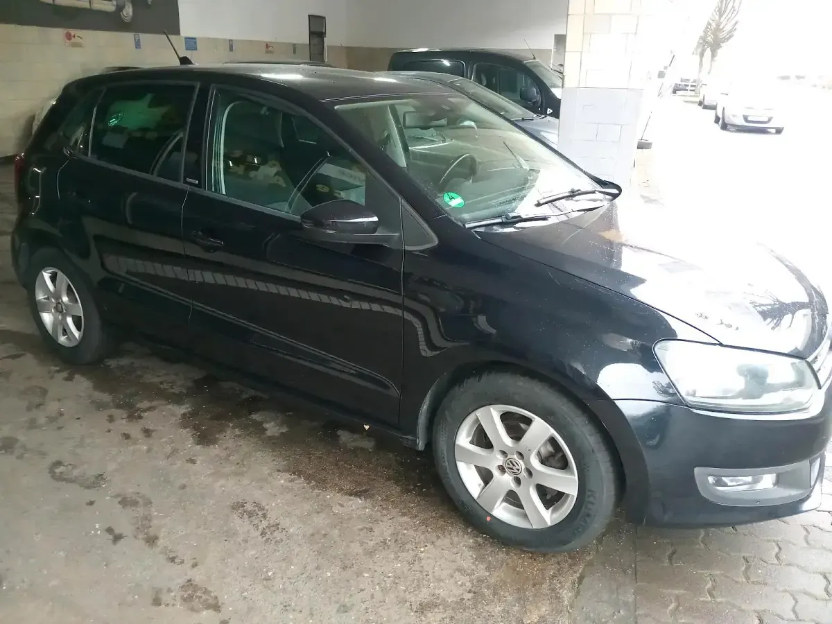 Second-hand VW Polo 86 CP (63 kW) 2011 Negru Hatchback