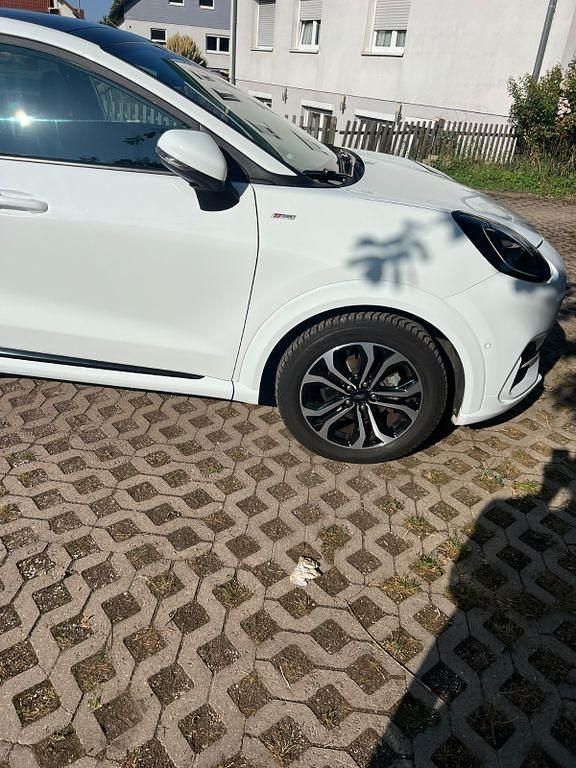 Second-hand Ford Puma ST-Line 125 CP (91 kW) 2020 Alb SUV