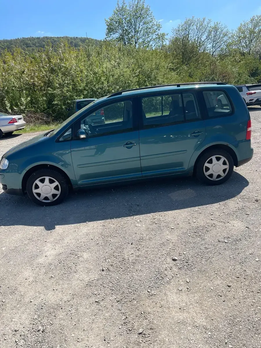 Gebraucht VW Touran 102 PS (75 kW) 2006 Andere farben Van / Kleinbus