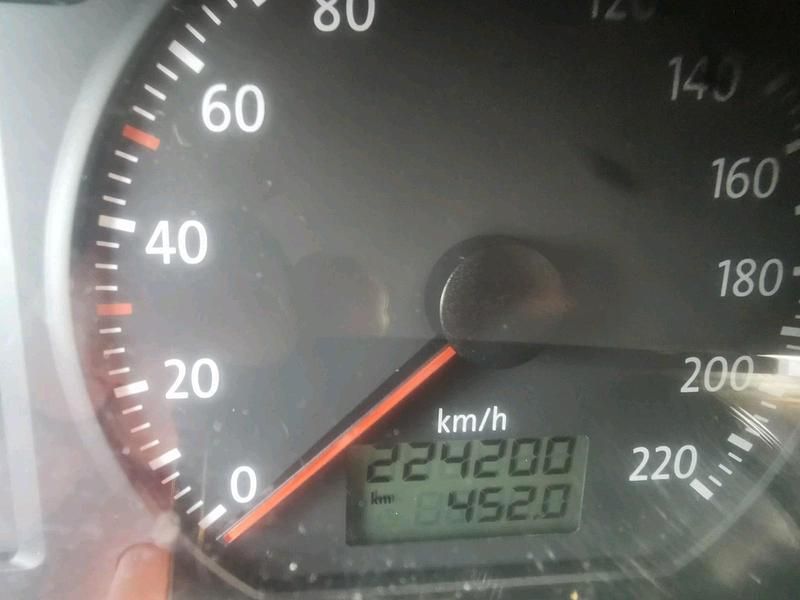 Gebraucht VW Polo 55 PS (40 kW) 2006 Grau Kleinwagen