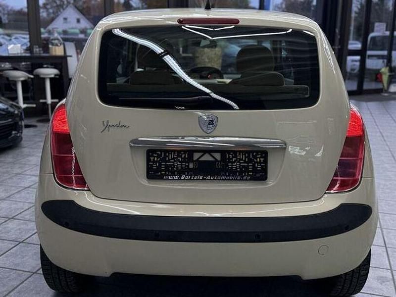 Gebraucht Lancia Ypsilon 80 PS (58 kW) 2006 Gelb Kleinwagen