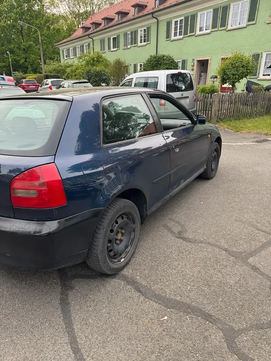 Brugt Audi A3 101 HK (74 kW) 1997 Blå Hatchback