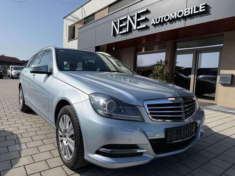 Gebraucht Mercedes C180 Elegance 156 PS (114 kW) 2013 Silber Kombi