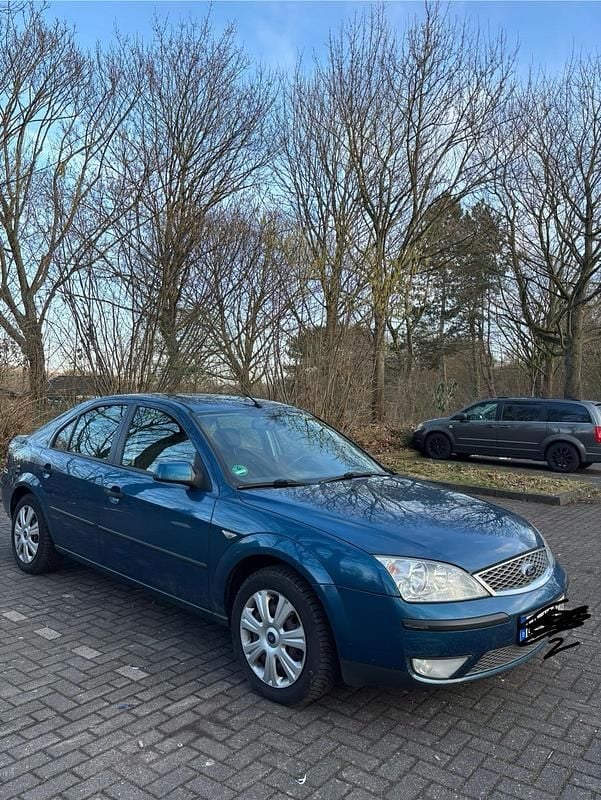 Gebraucht Ford Mondeo 108 PS (79 kW) 2007 Limousine