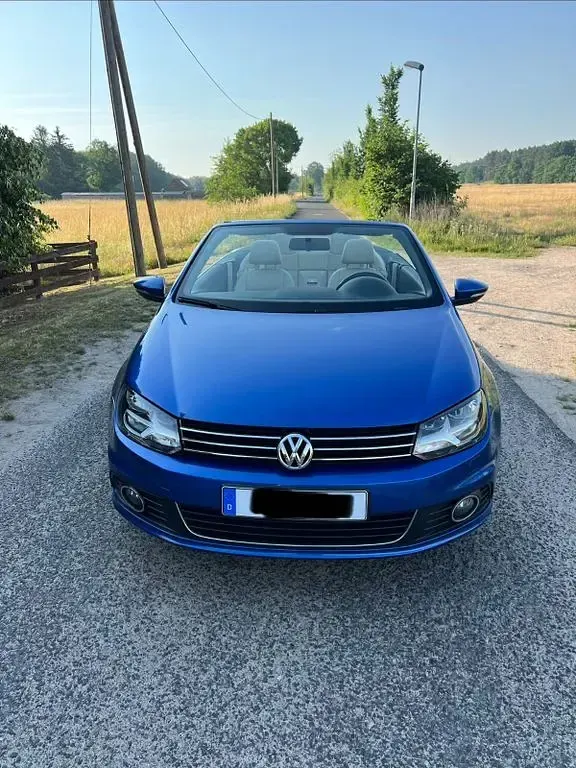 Gebraucht VW Eos 160 PS (117 kW) 2011 Blau Cabrio