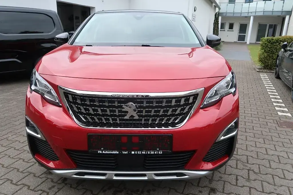Gebraucht Peugeot 3008 Allure 131 PS (96 kW) 2018 Ultimaterot/metallic SUV