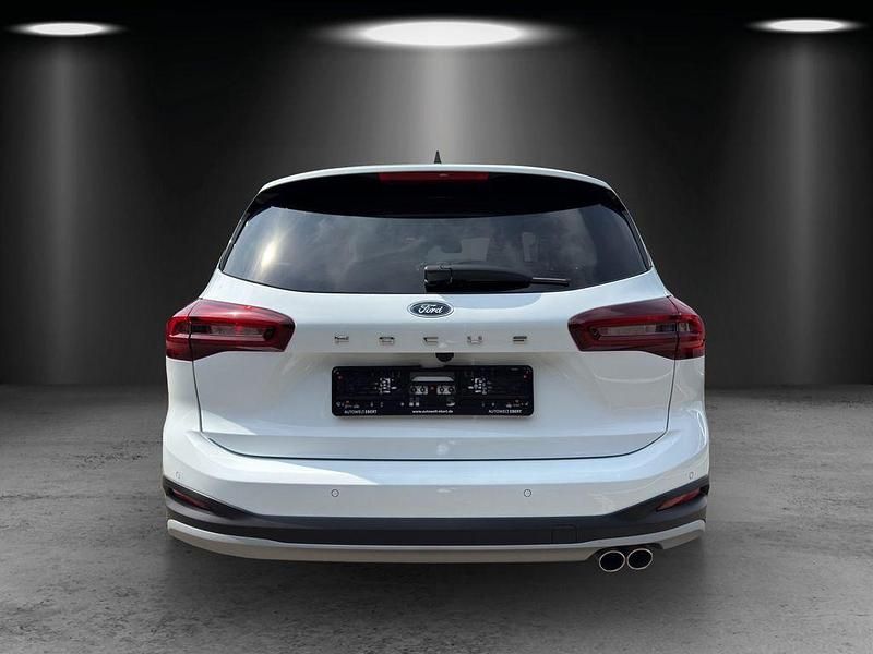 Neu Ford Focus Active 125 PS (91 kW) 2025 Weiß Limousine
