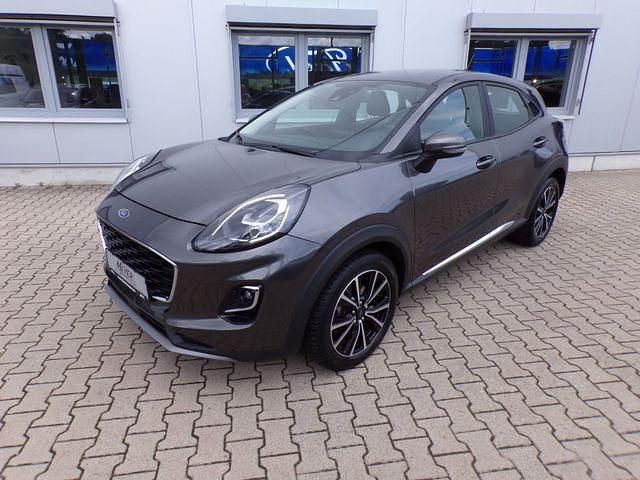 Grau Gebraucht 2021 Ford Puma Gen-E Titanium SUV | 19.450 € (Fairer Preis) - Bild 1/3