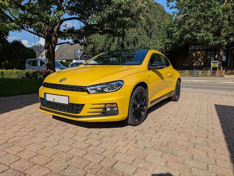 Gelb Gebraucht 2016 VW Scirocco CLUB Coupé | 11.000 € (Fairer Preis) - Bild 1/4