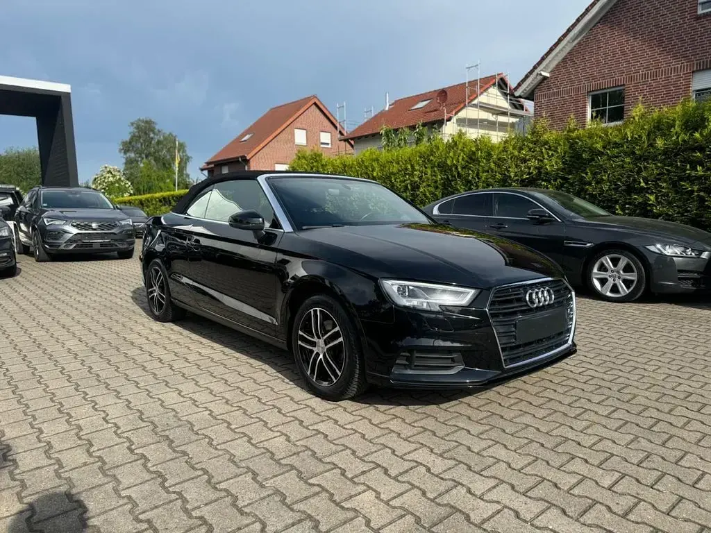 Gebraucht Audi A3 Cabriolet Basis 150 PS (110 kW) 2016 Schwarz Cabrio