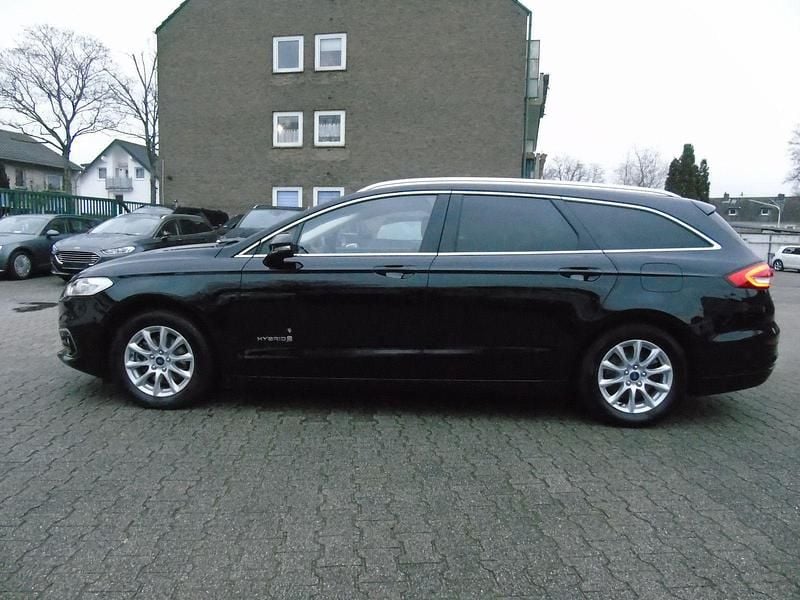 Gebraucht Ford Mondeo Titanium 188 PS (138 kW) 2019 Shadow black Kombi