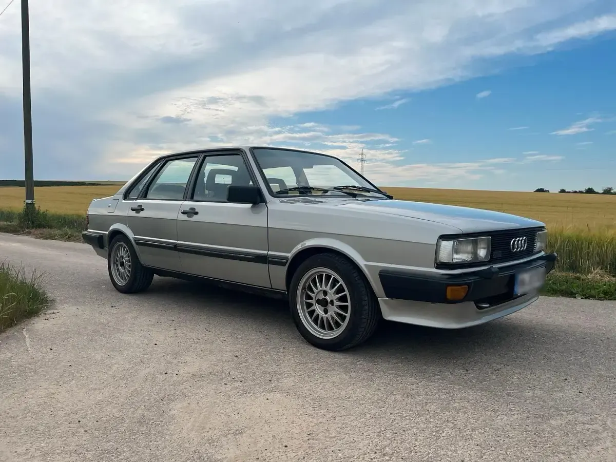 Gebraucht Audi Quattro 136 PS (100 kW) 1983 Silber Coupé