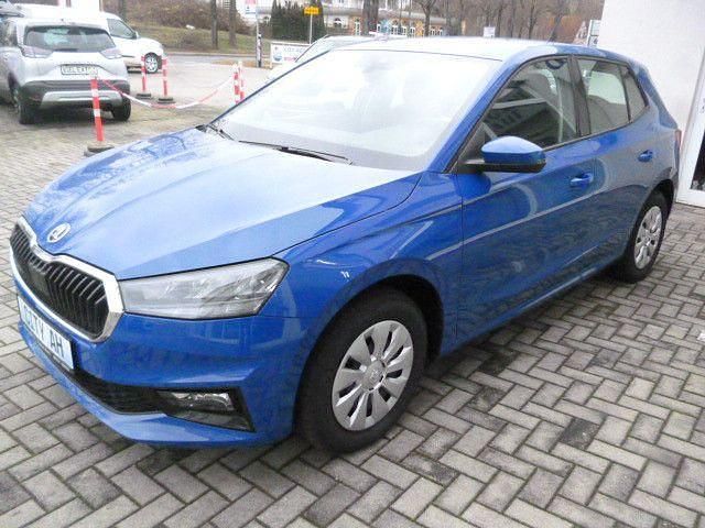Neu Skoda Fabia Drive 80 PS (58 kW) 2026 Blau Limousine